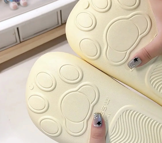 Kawaii Kitty Paw Slippers